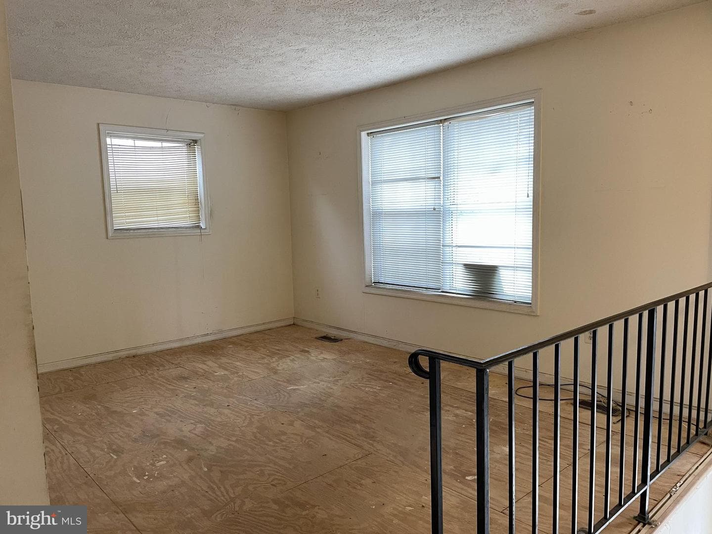 5303 Cumberland Street photo 2