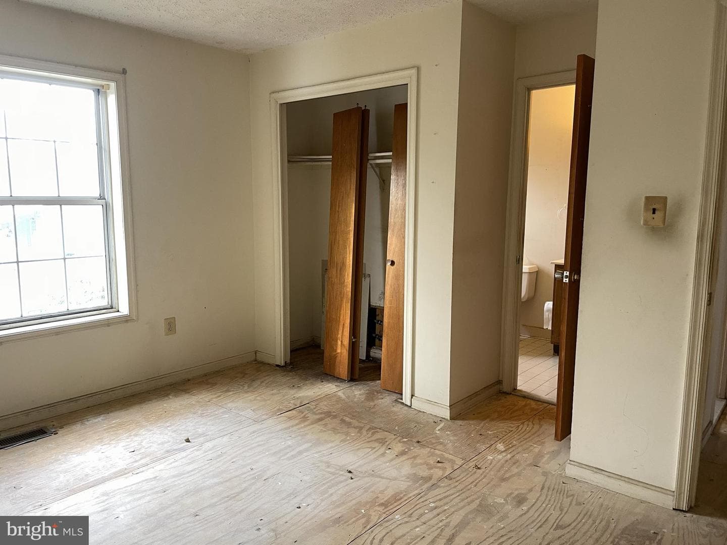 5303 Cumberland Street photo 9