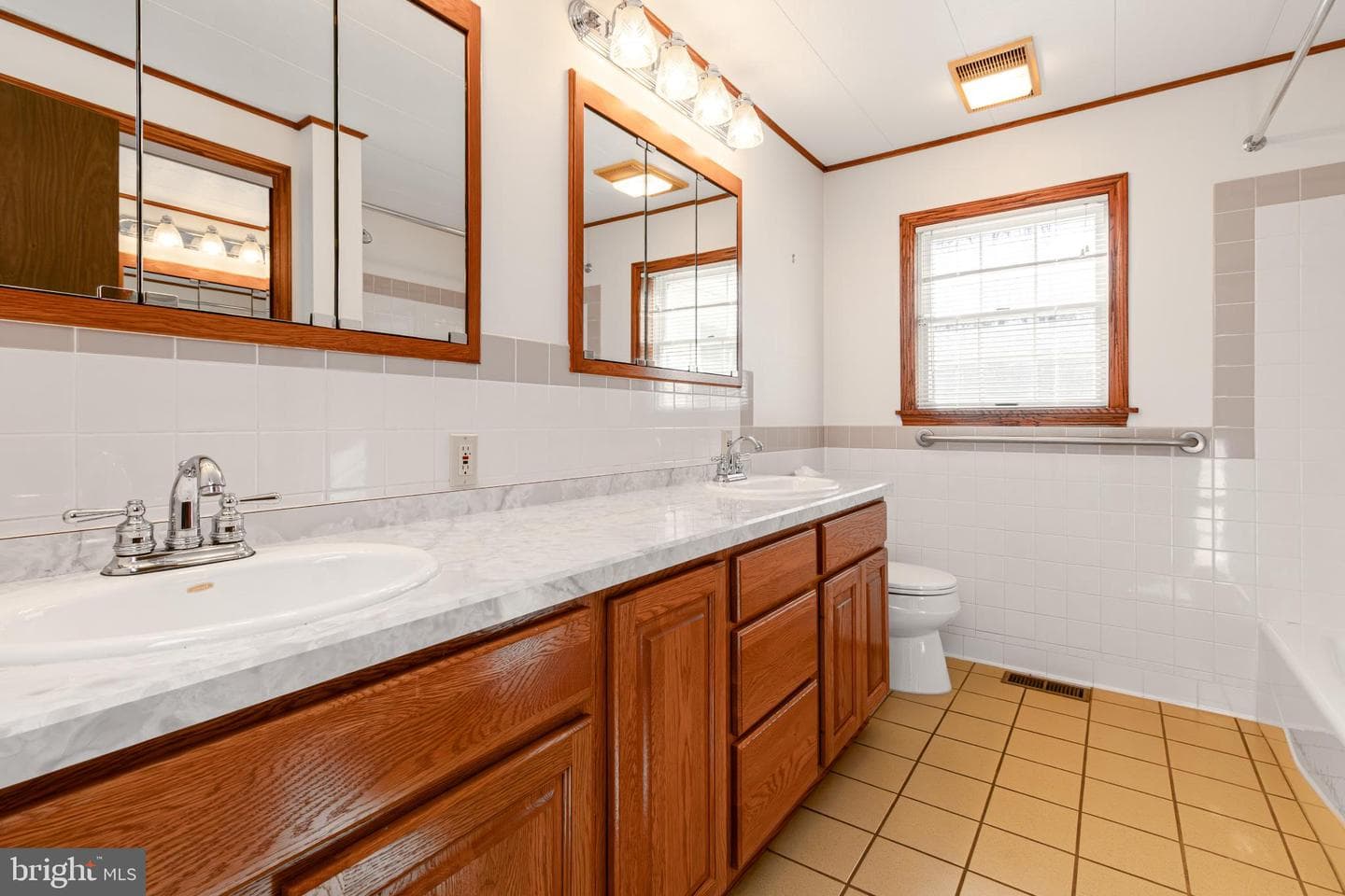 921 Palmer Road photo 15