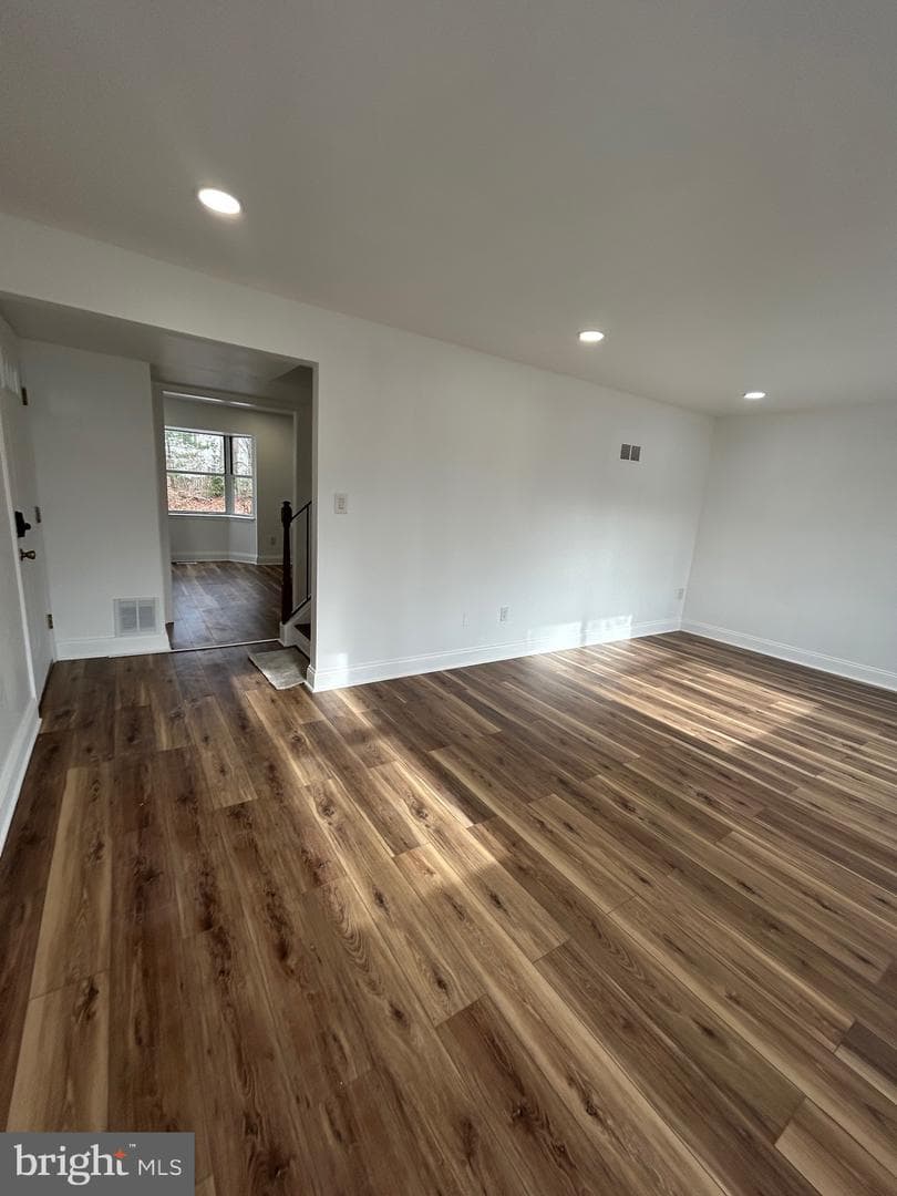 7036 Palamar Terrace photo 30