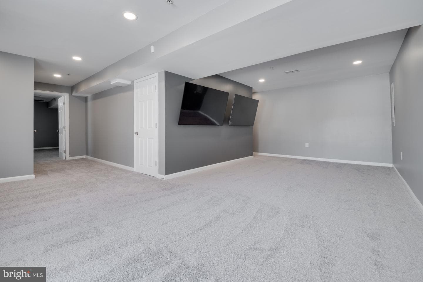 4304 Bowling Brooke Court photo 18