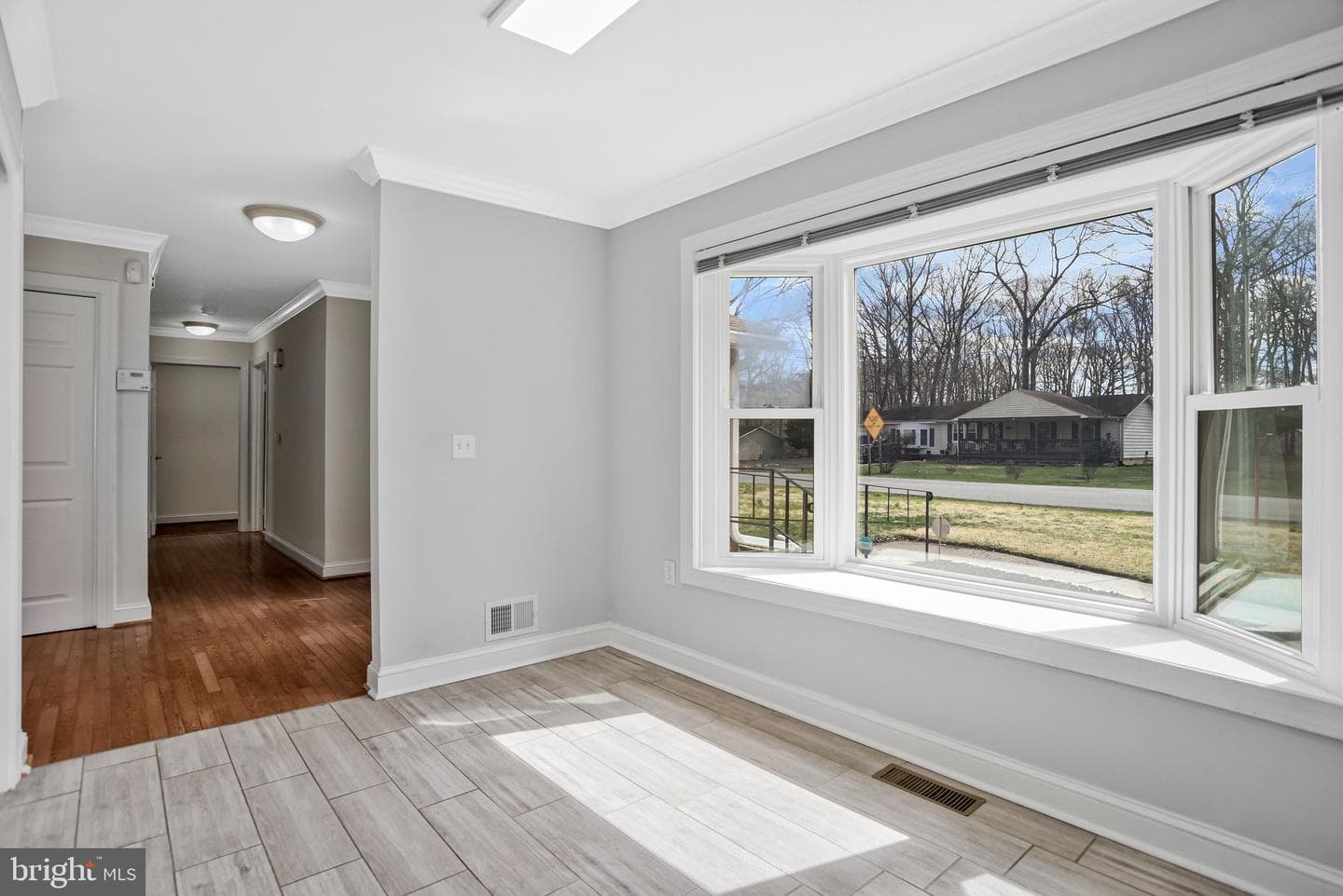223 Manning Road E photo 13