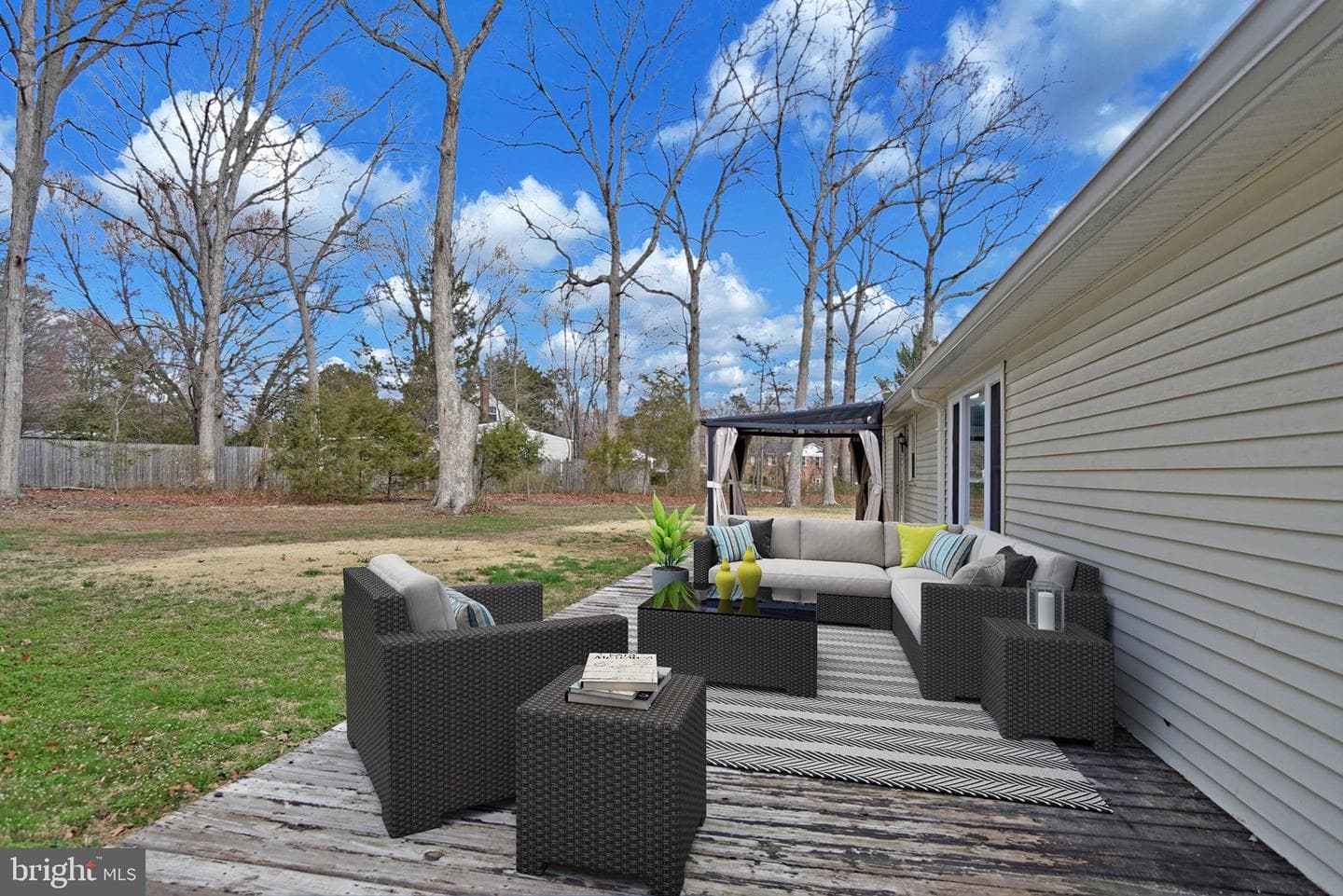 223 Manning Road E photo 8