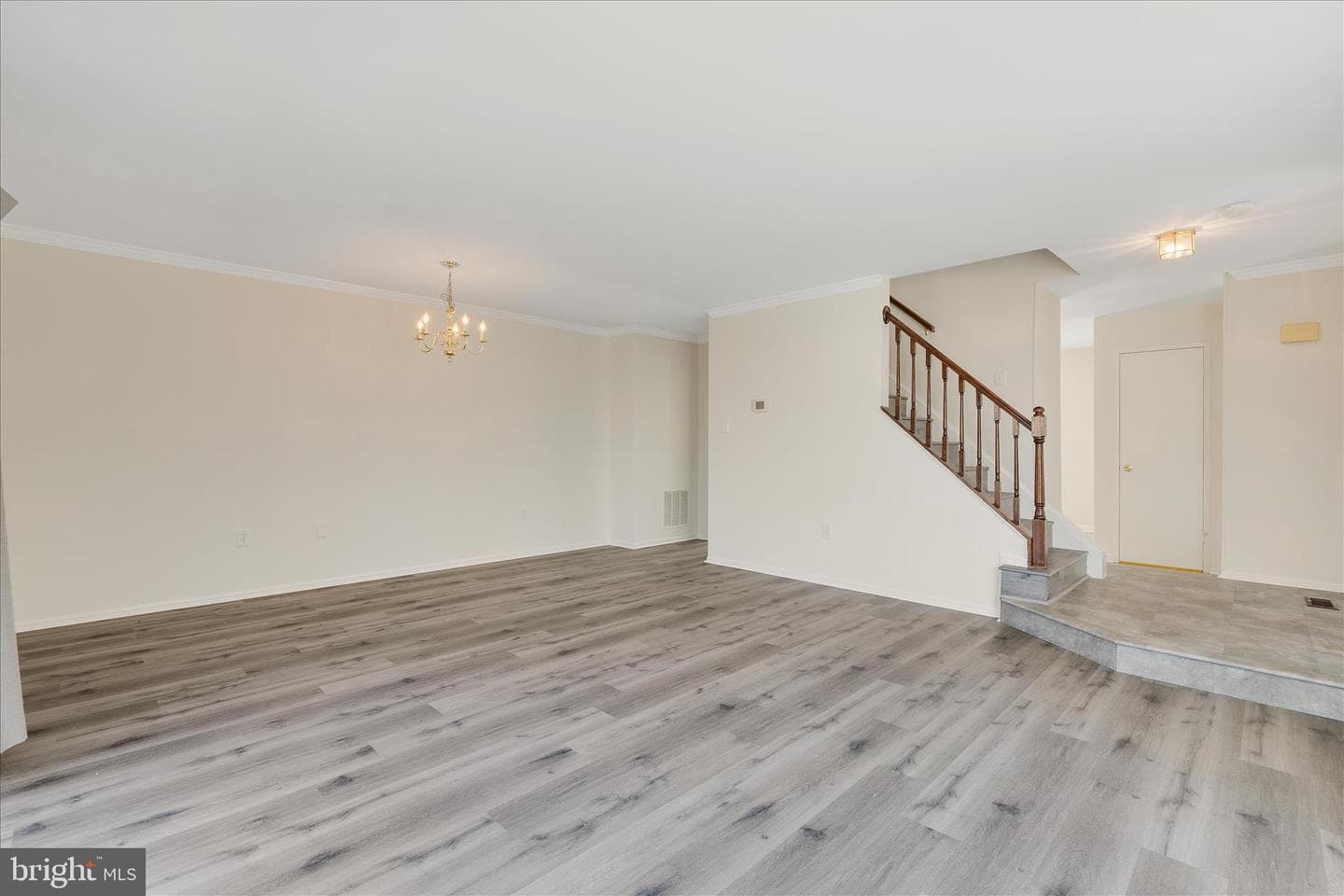 8710 Post Oak Way photo 7