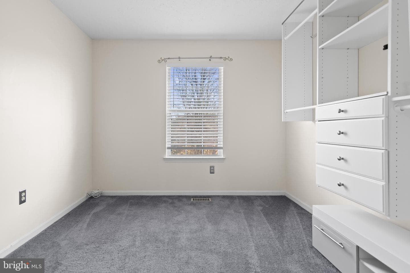 6207 Gothic Lane photo 18