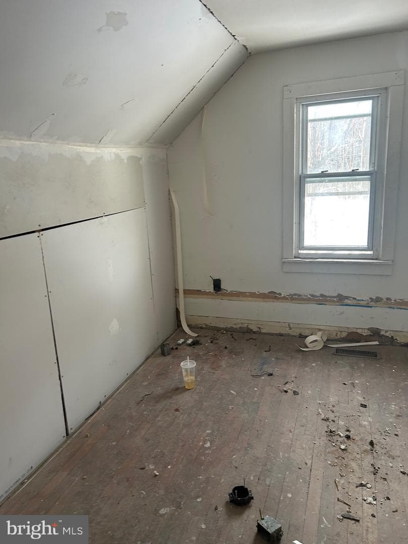 6600 Woodland Road photo 40