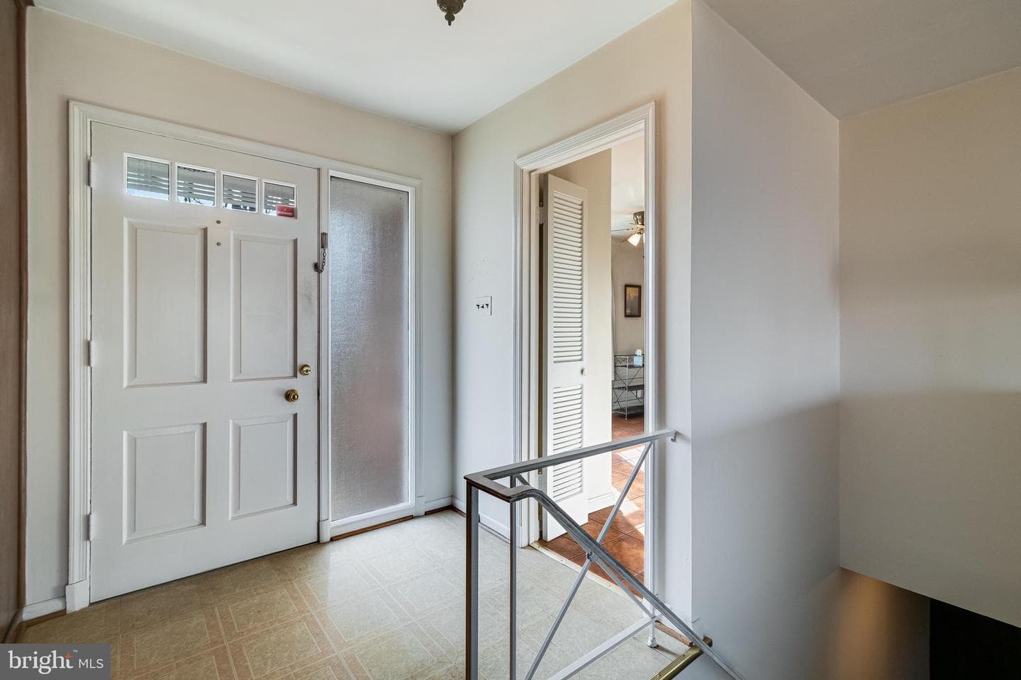 7118 Lory Lane photo 10