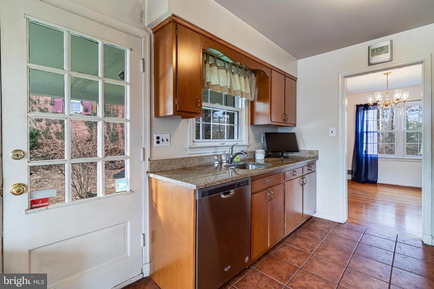 7118 Lory Lane photo 16