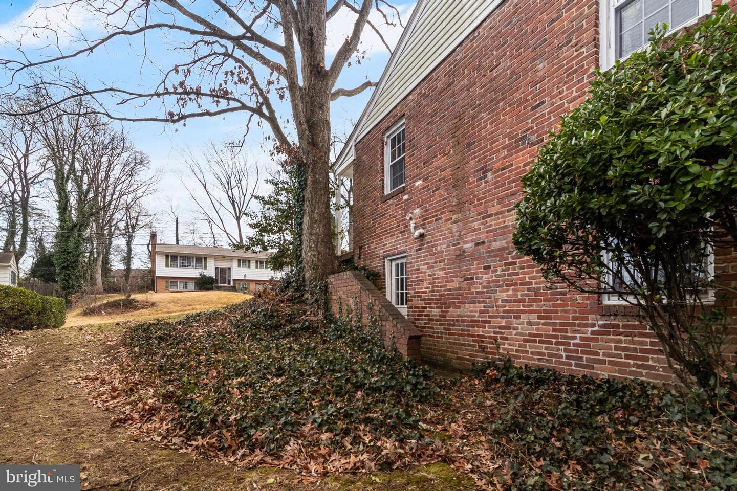 7118 Lory Lane photo 37