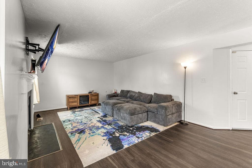 3402 Forest Rose Court photo 8