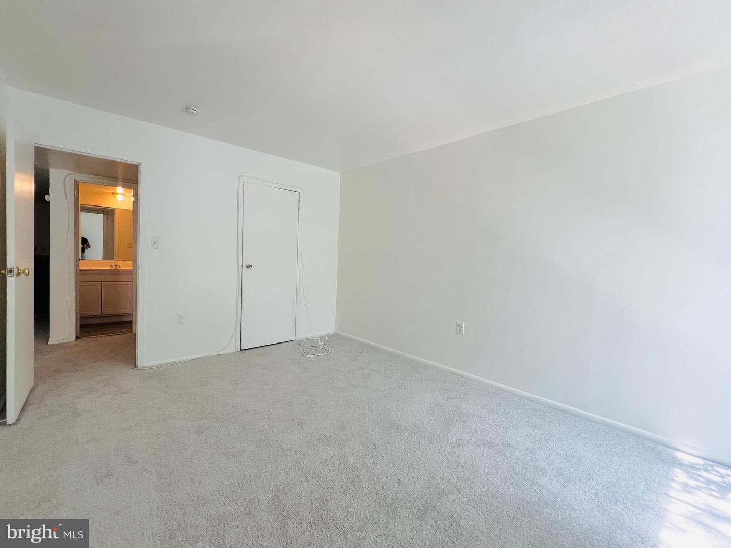 8665 Greenbelt Road #202 photo 15