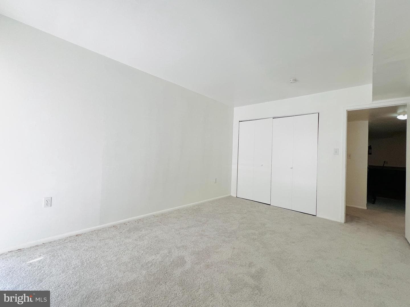 8665 Greenbelt Road #202 photo 18