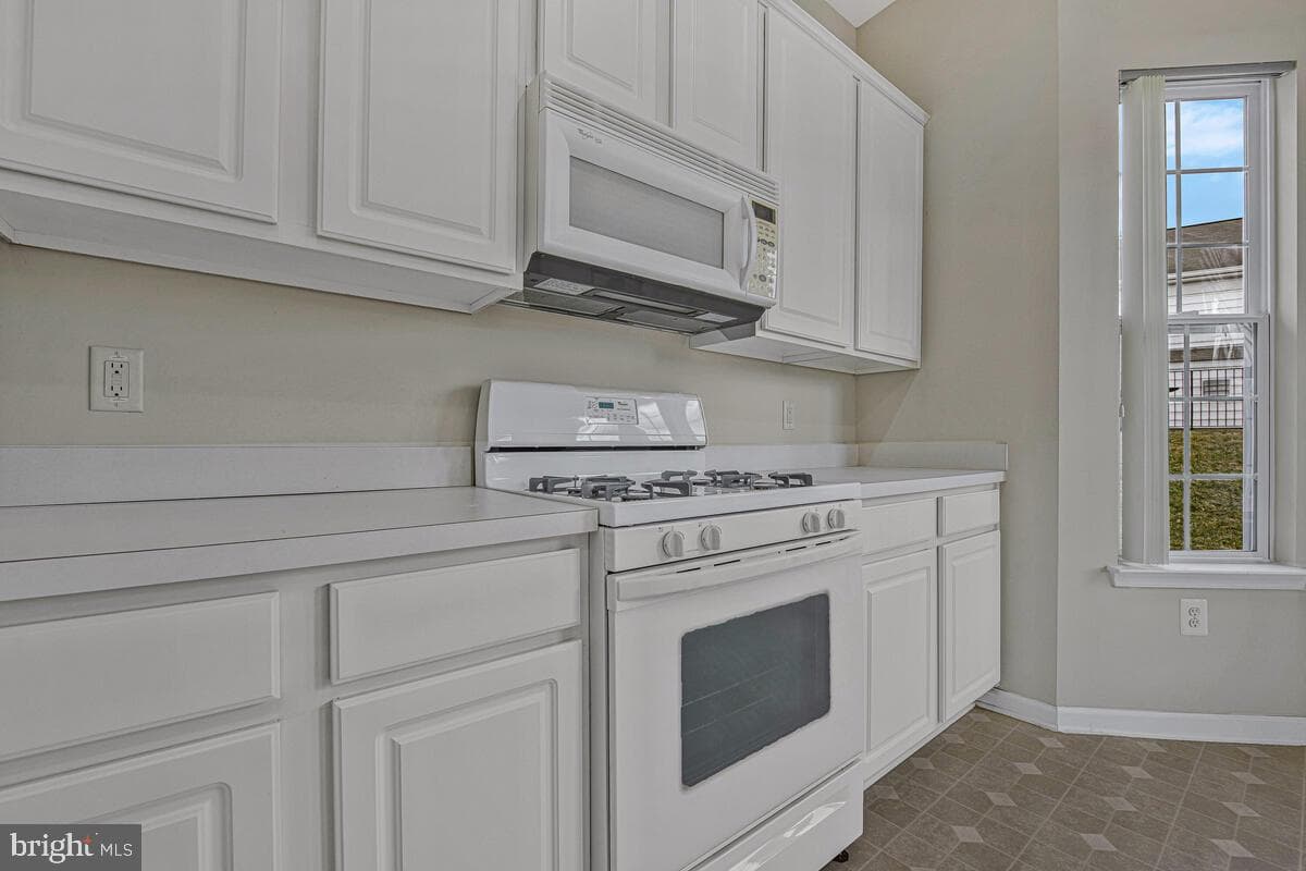 5618 N Marwood Boulevard photo 18
