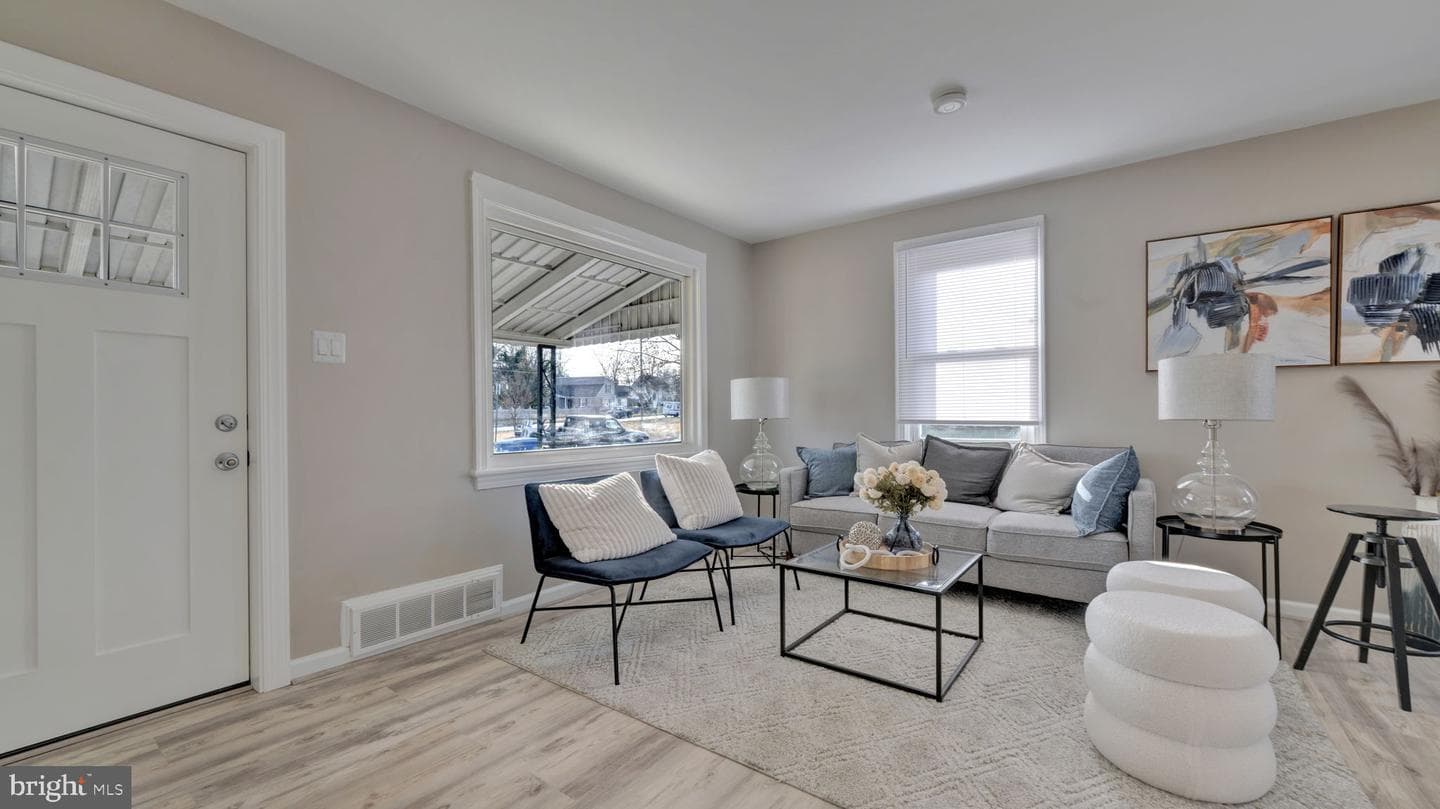 6206 Atwood Street photo 3