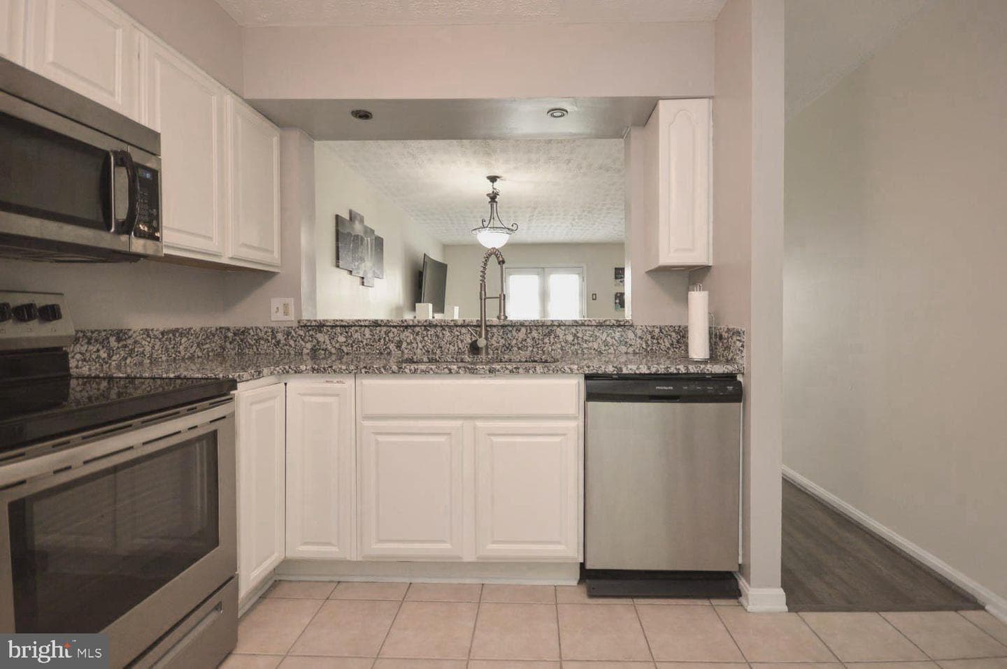 12921 Trumbull Drive photo 6