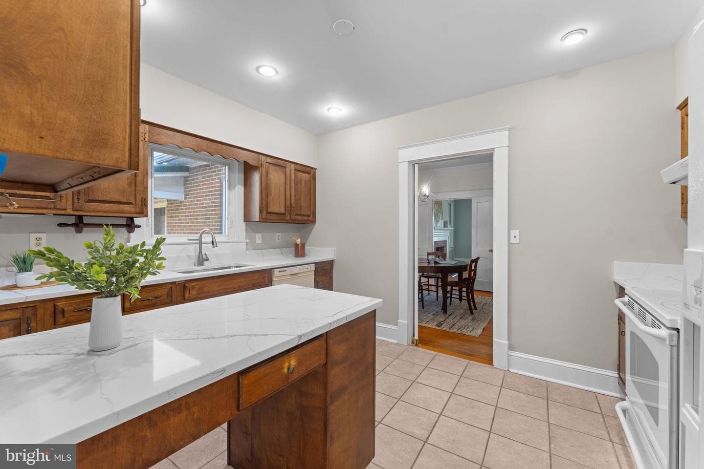 9905 Croom Road photo 46