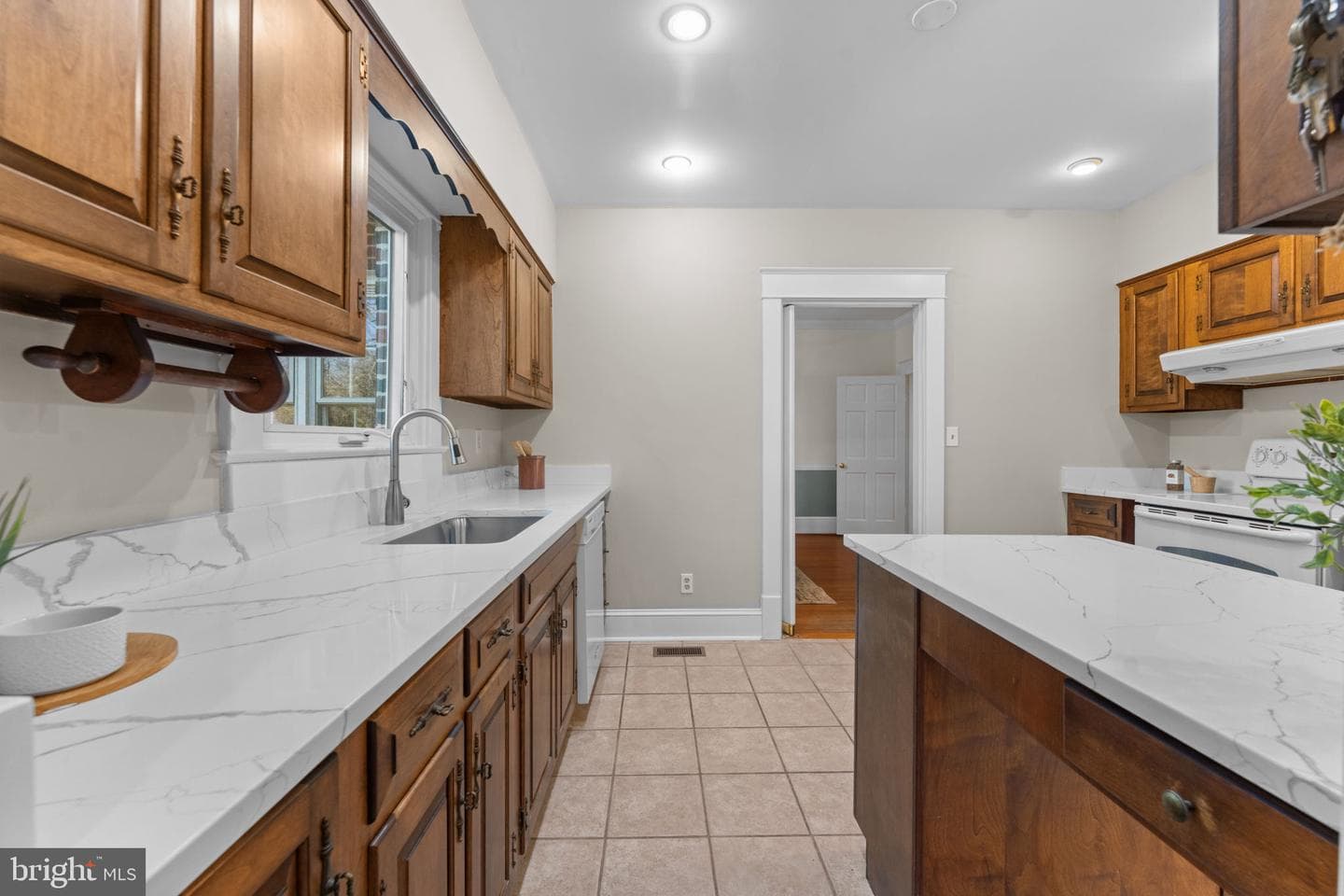 9905 Croom Road photo 48