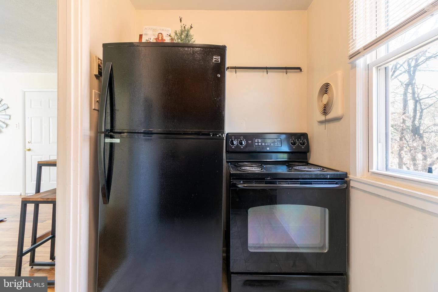 8 Laurel Hill Road photo 10