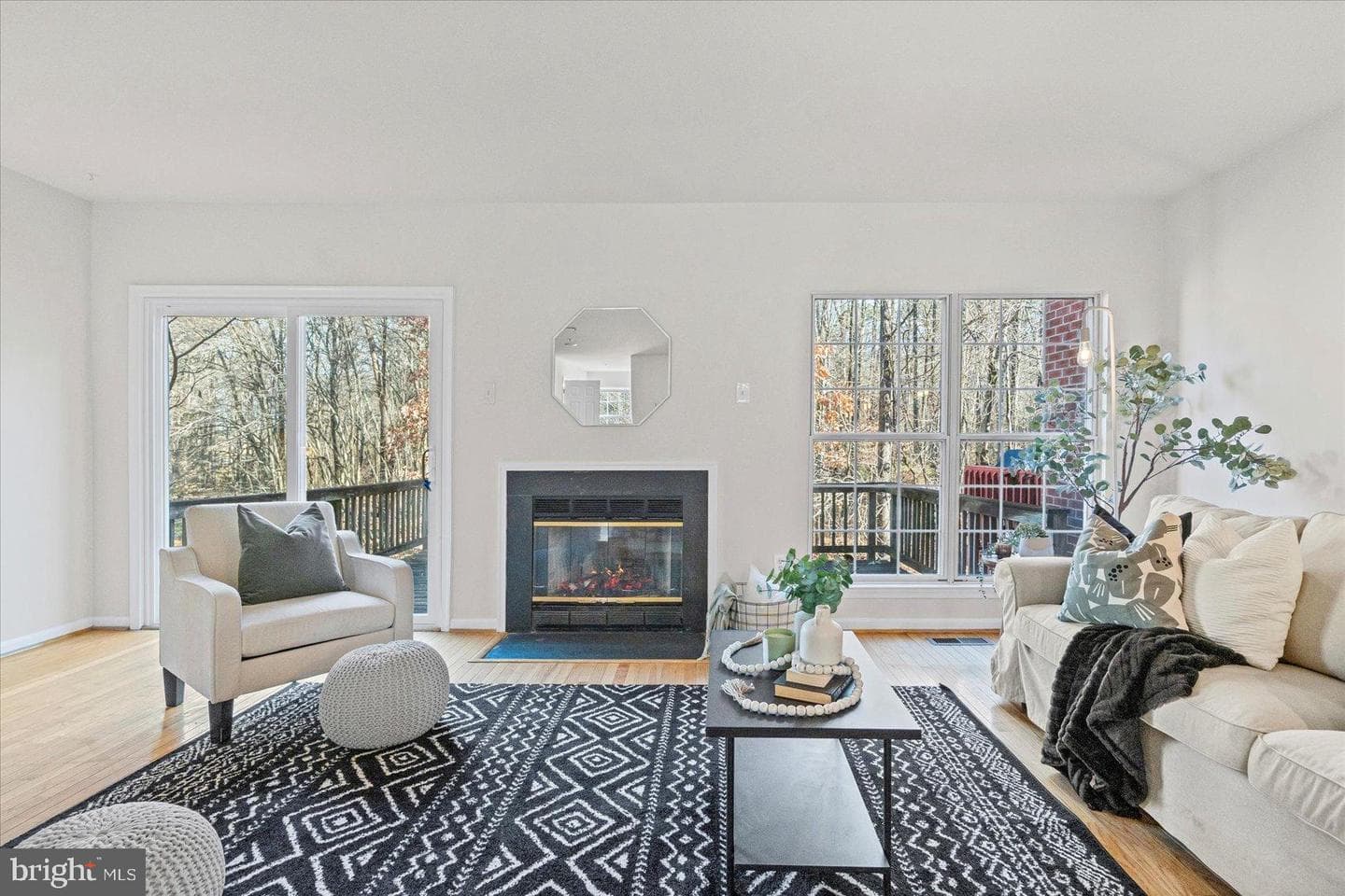 9317 Dortmund Court photo 6