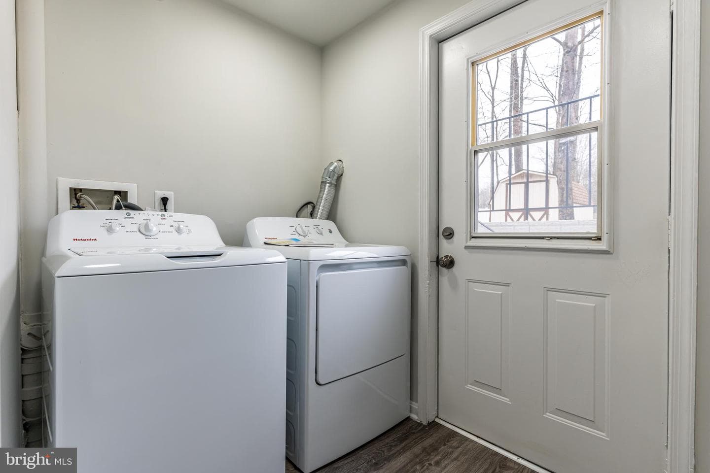 17303 Newton Court photo 14