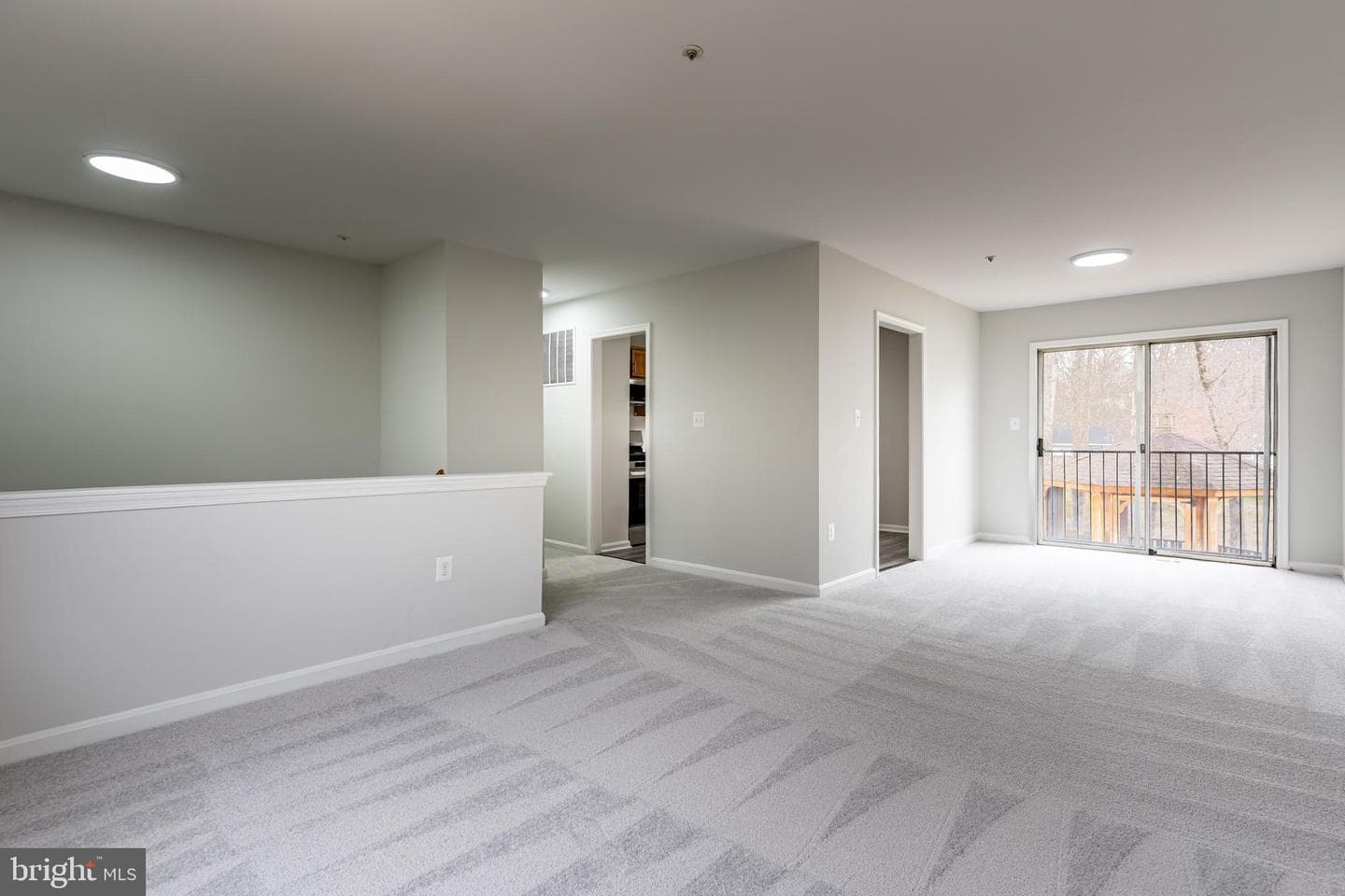 17303 Newton Court photo 24
