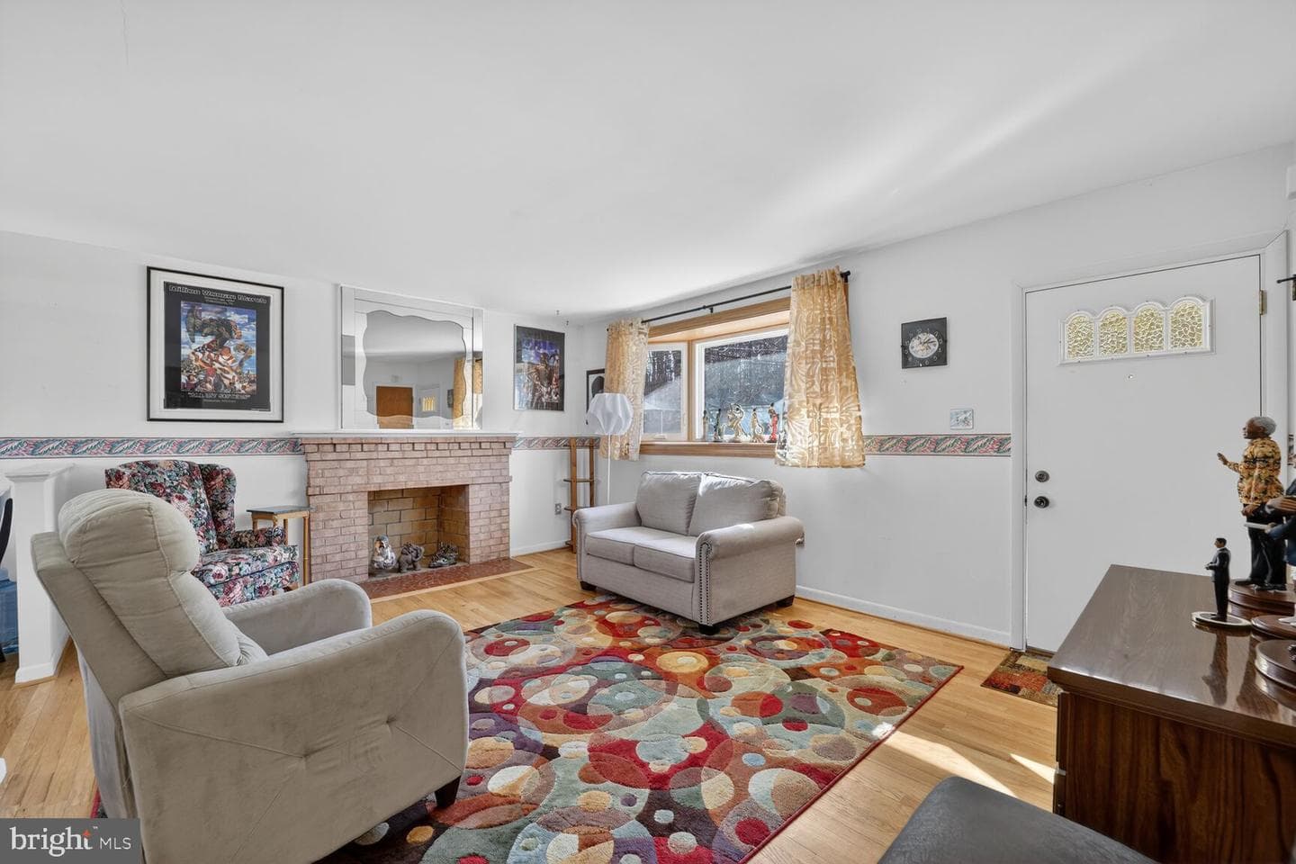 1406 Alberta Drive photo 2