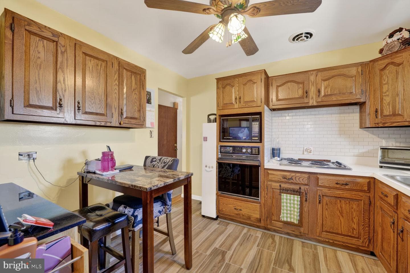 1406 Alberta Drive photo 6