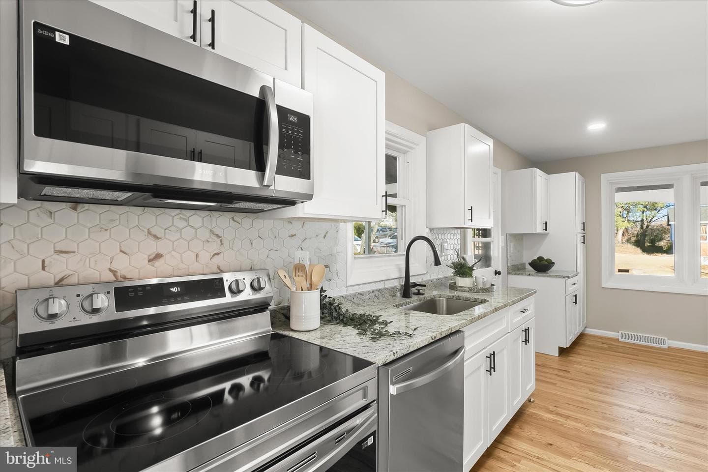 10410 Rutland Place photo 18