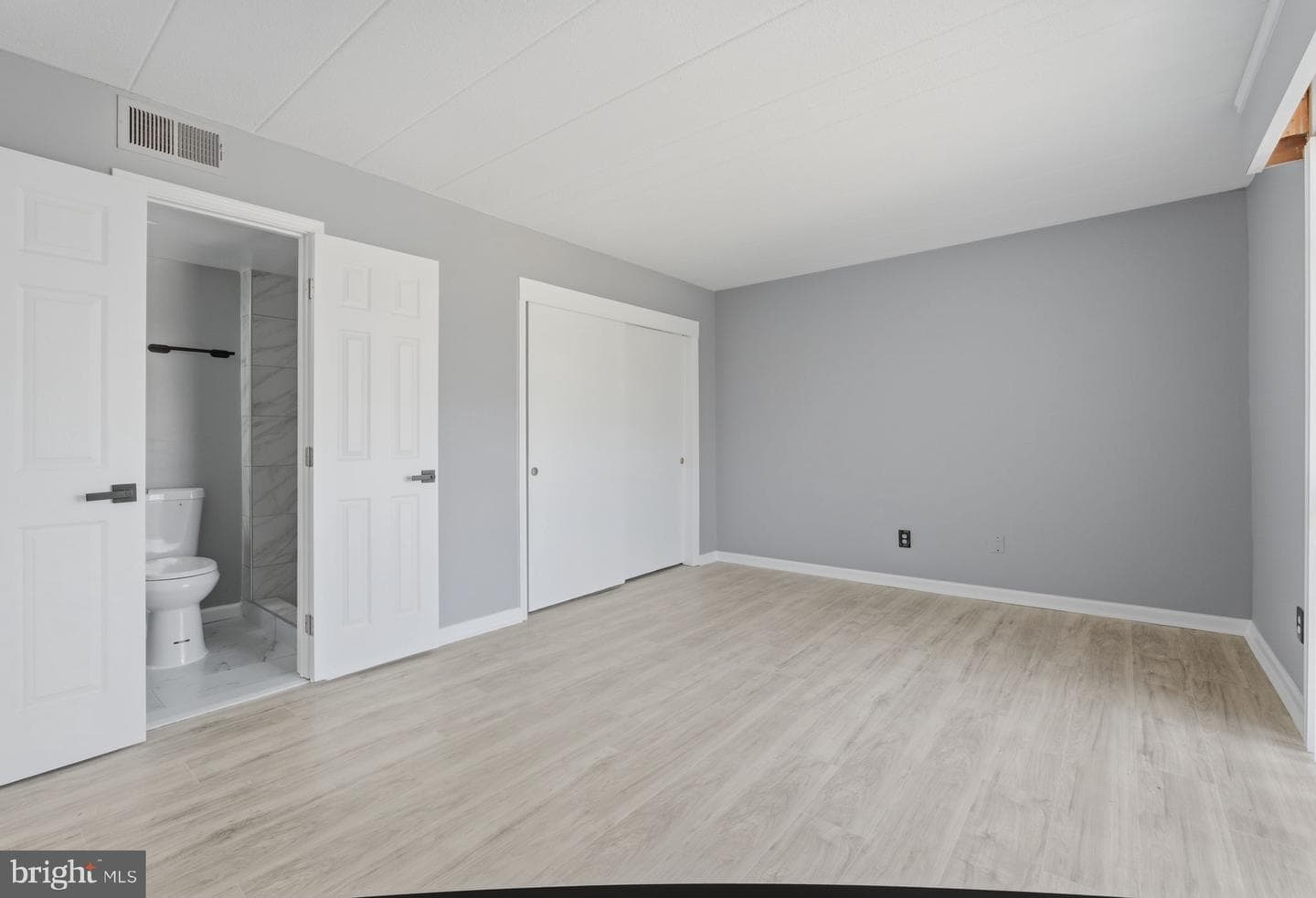 9205 New Hampshire Avenue #302 photo 10