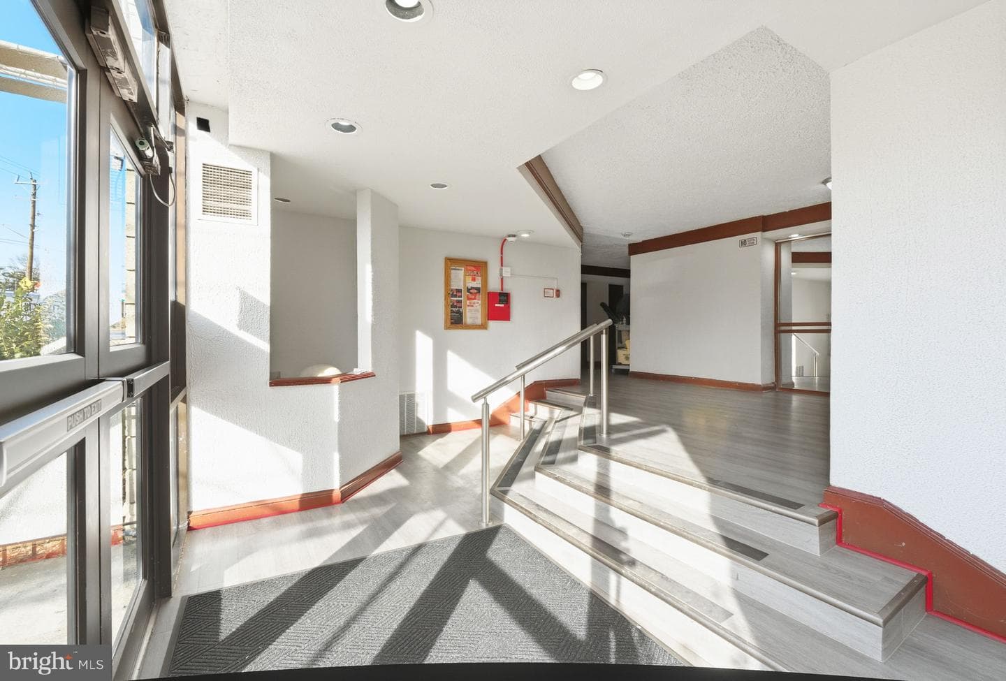 9205 New Hampshire Avenue #302 photo 3