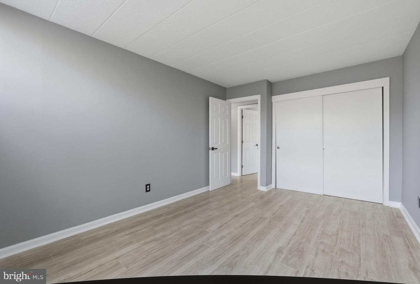 9205 New Hampshire Avenue #302 photo 35