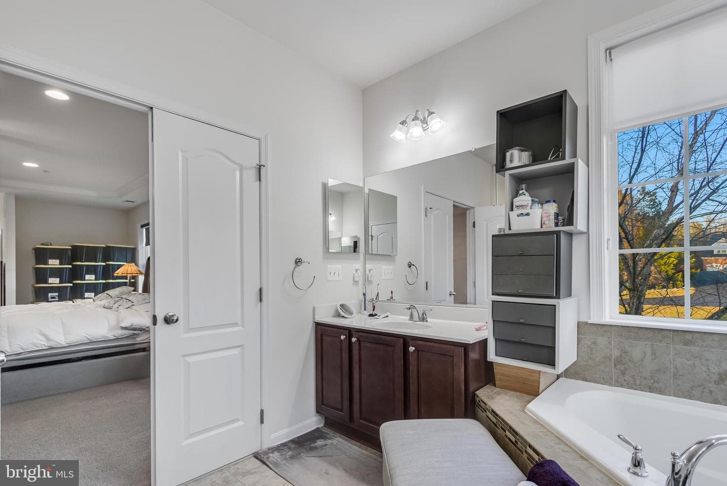 6812 Osborne Hill Drive photo 28