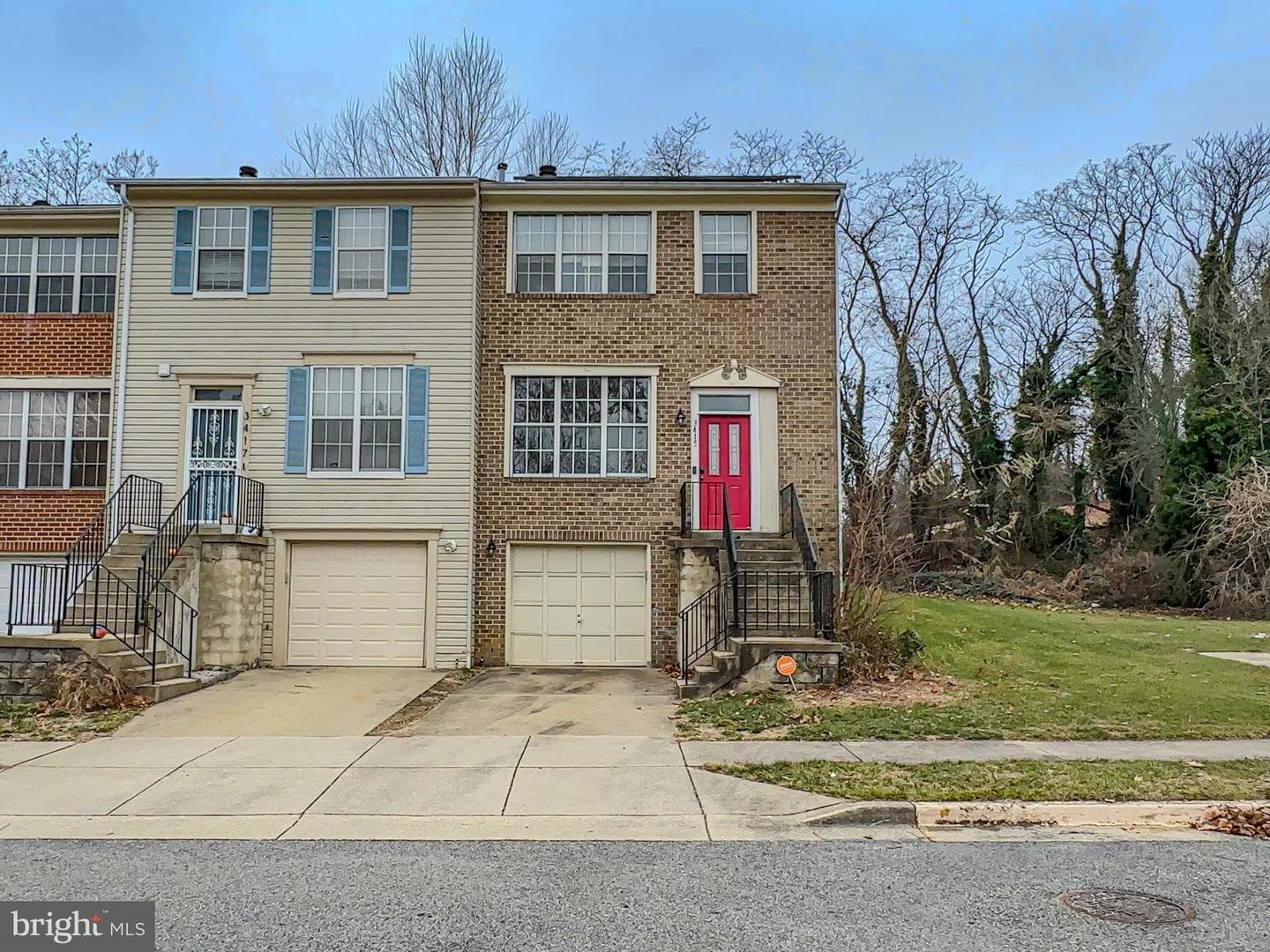 3415 Wood Creek Drive photo 2
