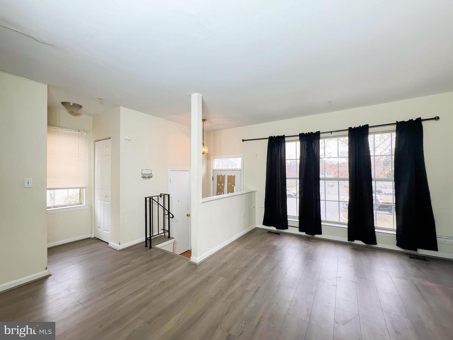 3415 Wood Creek Drive photo 4