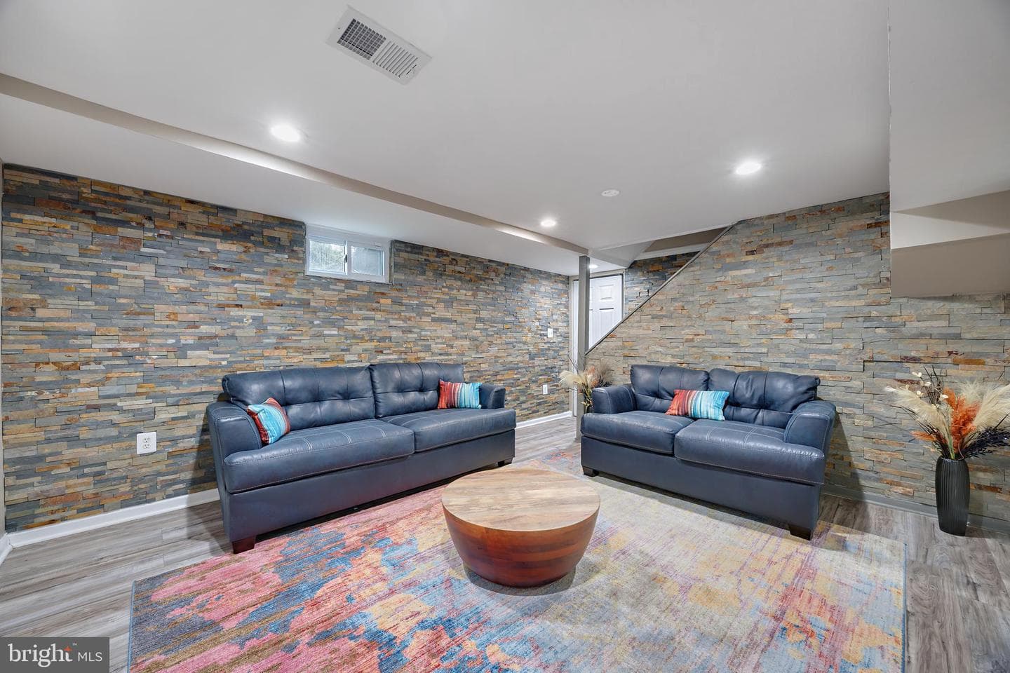 2410 Ritchie Road photo 31