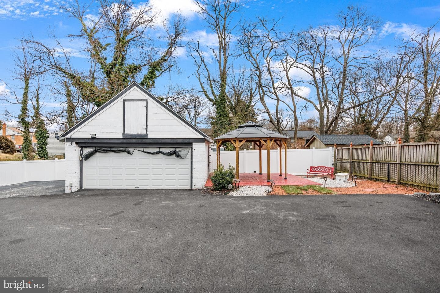 2410 Ritchie Road photo 38