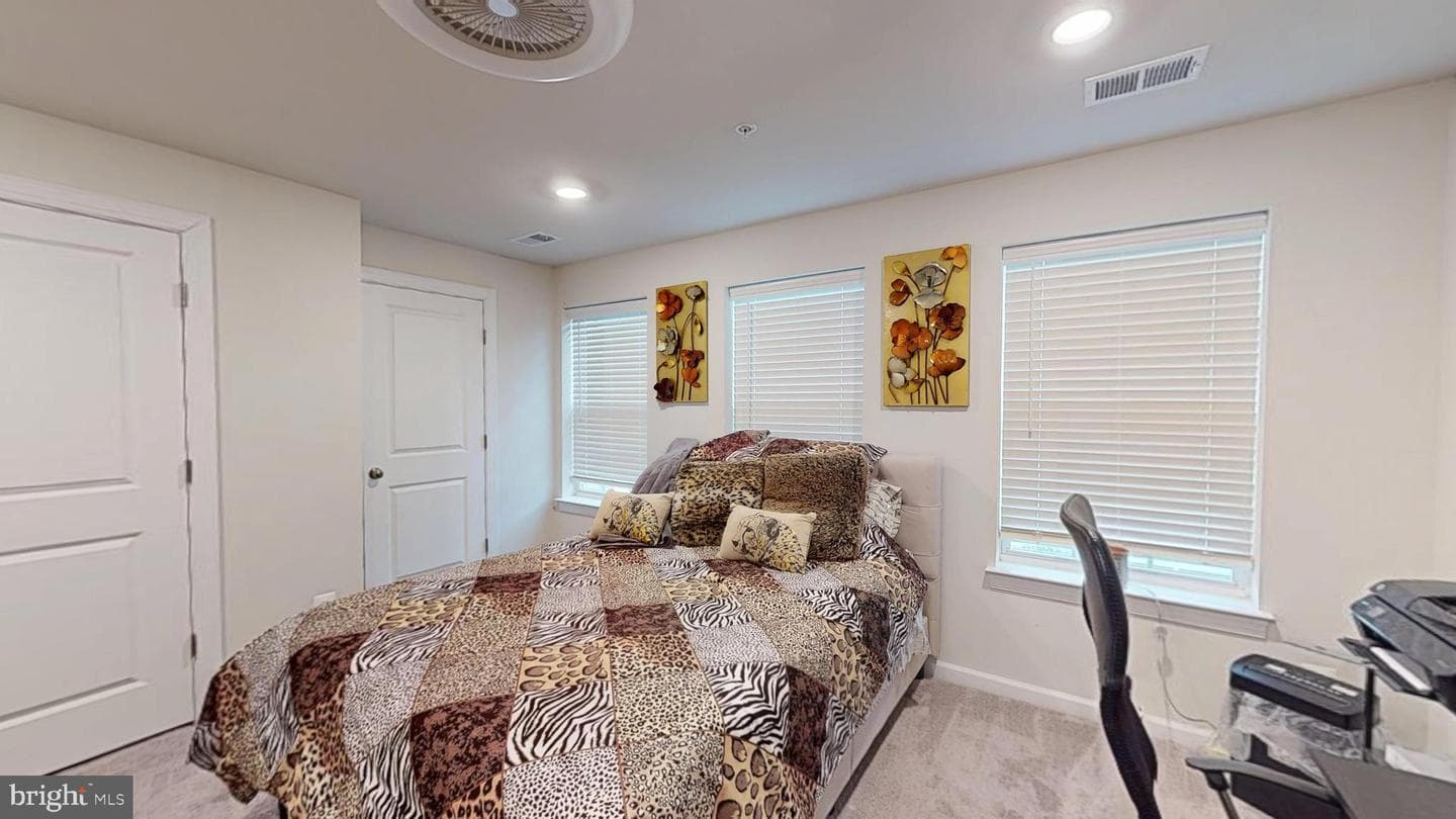 5554 Lanteen Street #1105 photo 38
