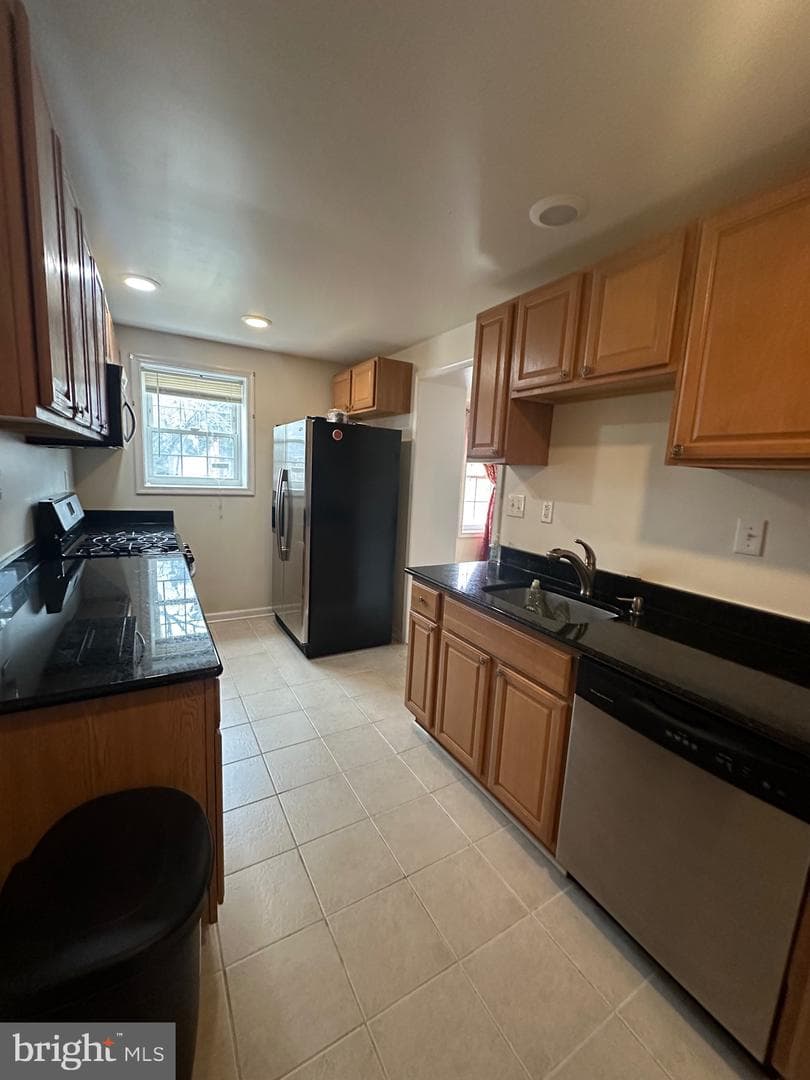 6621 Stockton Lane photo 11