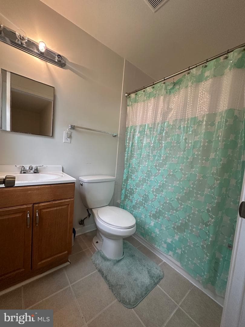 6621 Stockton Lane photo 17