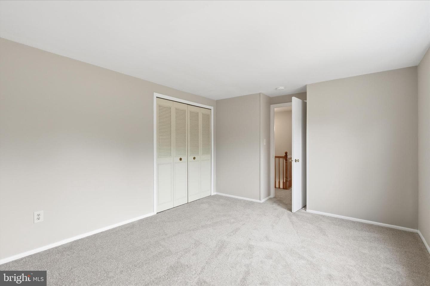3008 Teak Lane photo 35
