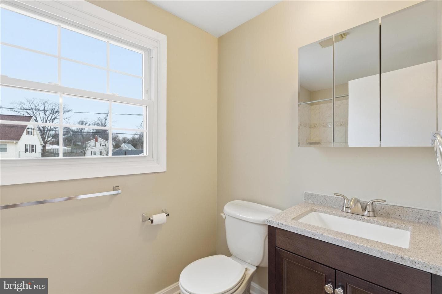 3008 Teak Lane photo 42