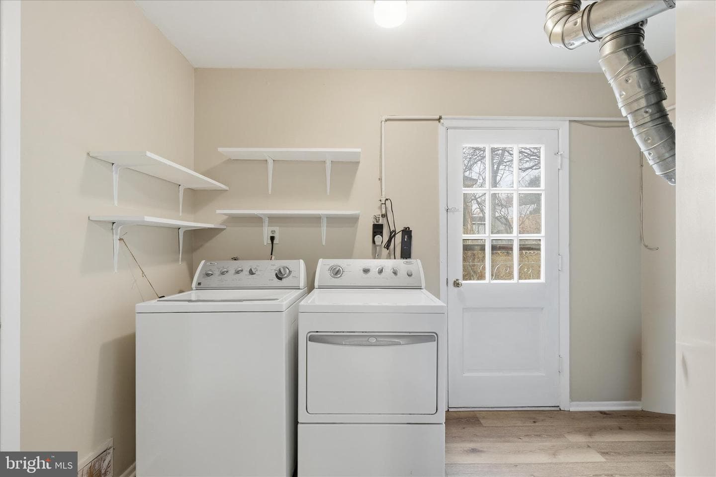 3008 Teak Lane photo 48