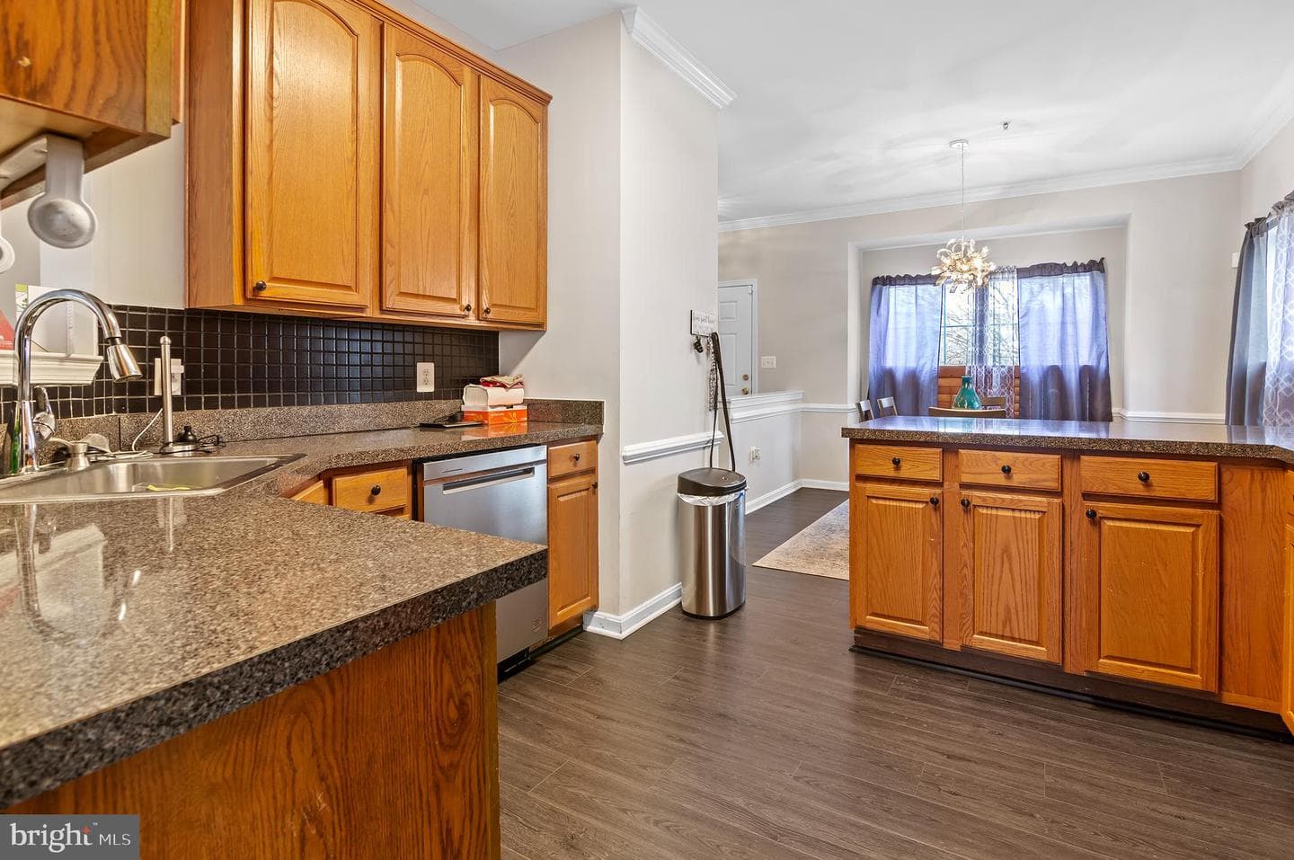15511 Wylie Road photo 10