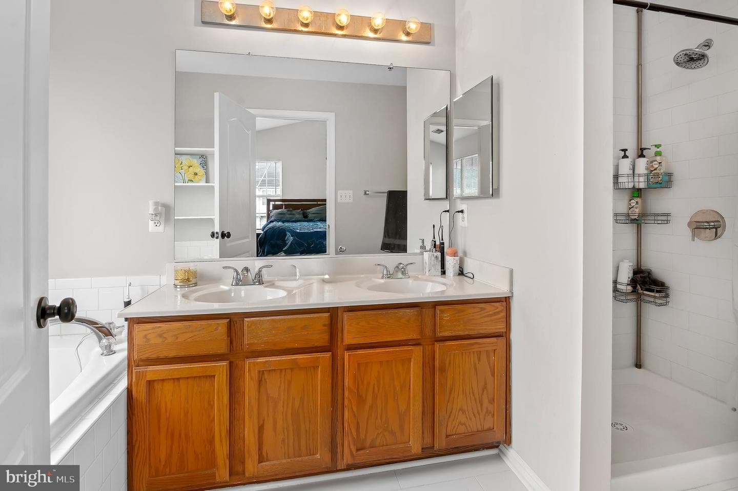 15511 Wylie Road photo 19
