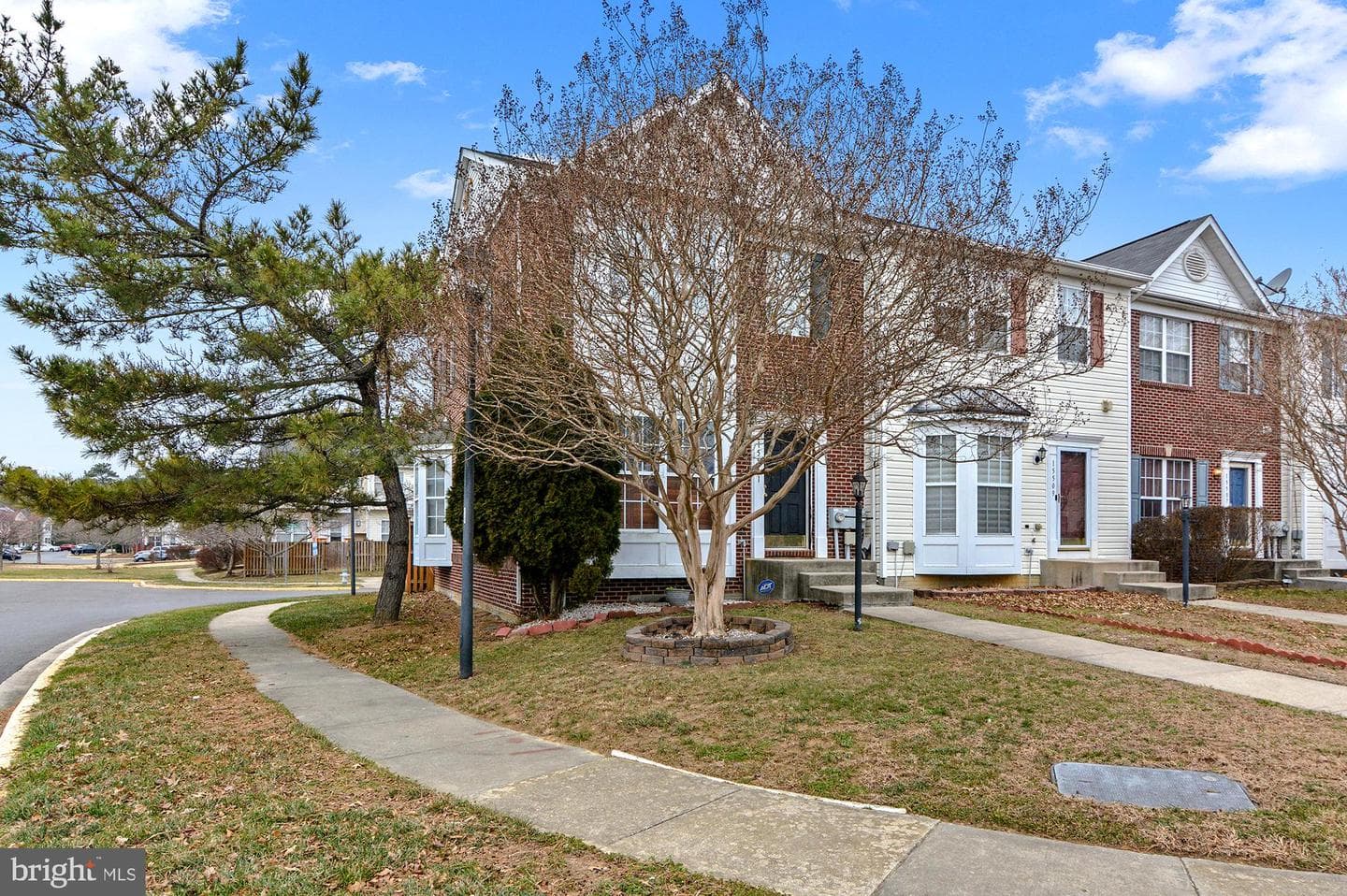 15511 Wylie Road photo 2