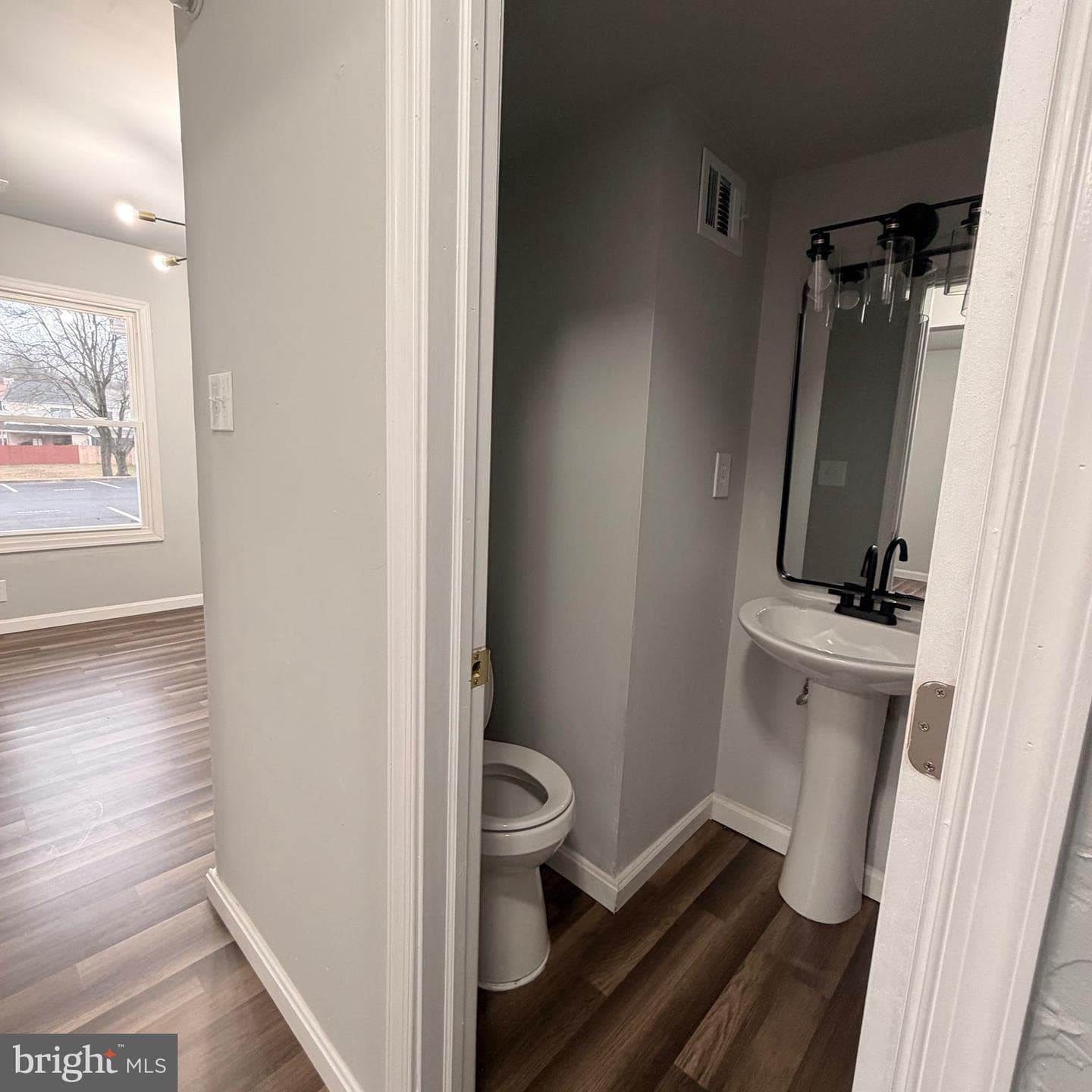 7716 Nalley photo 9