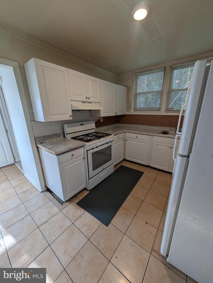 6218 58th Avenue photo 11