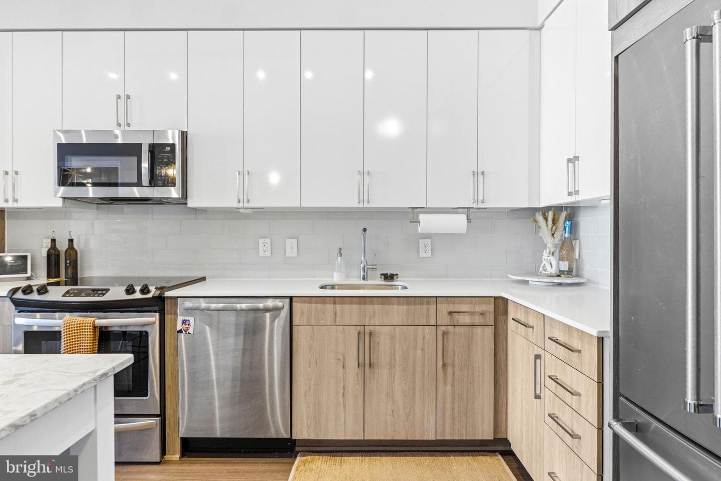 145 Riverhaven Drive #557 photo 5