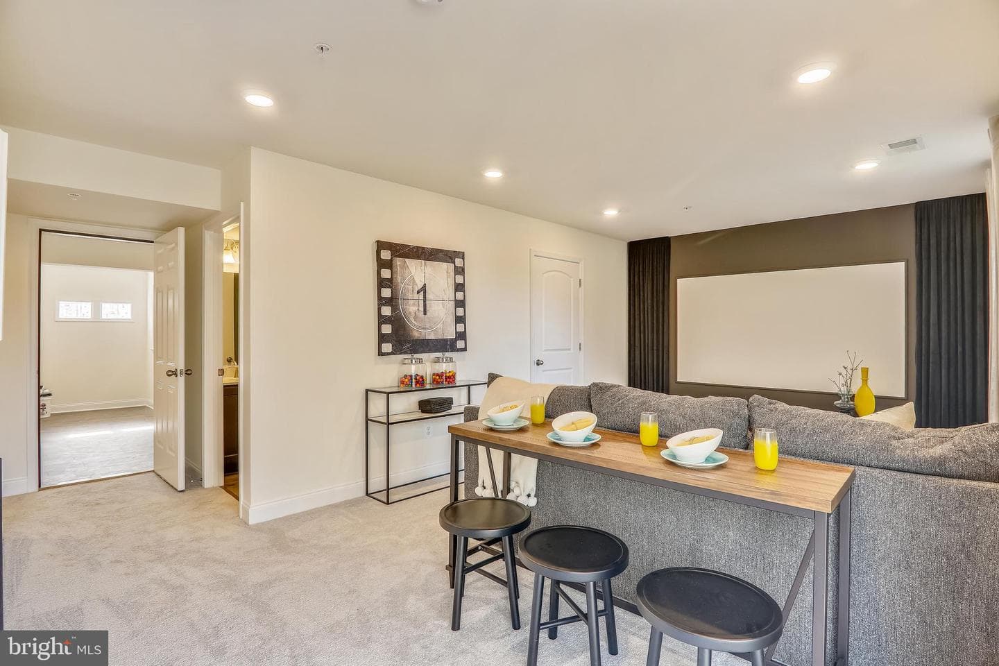 16609 Aruba Drive photo 4
