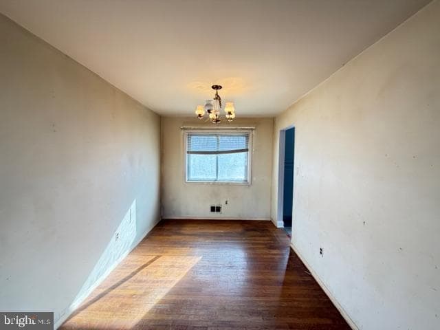 8909 Keewatin Road photo 4